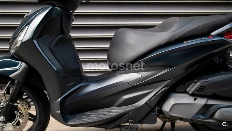Piaggio Beverly – Vista 17