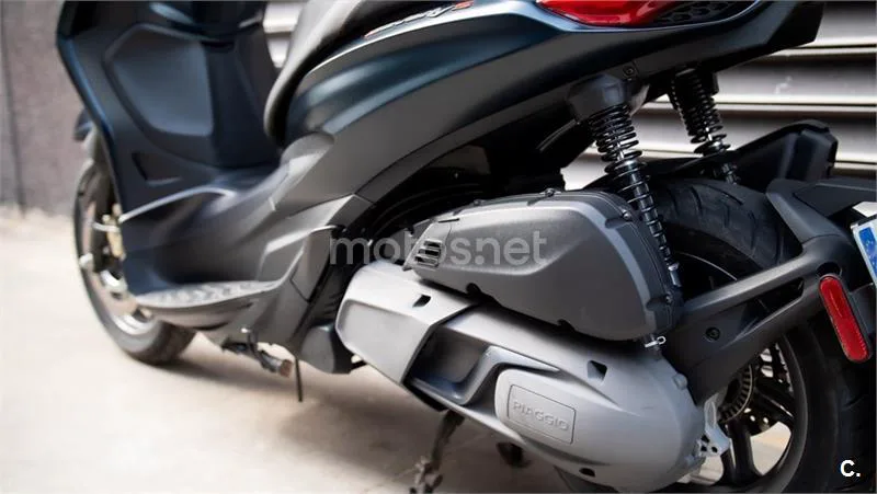 Piaggio Beverly – Vista 18