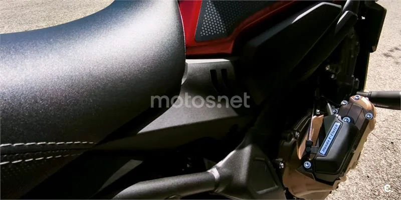 Honda CBR 650 R – Vista 13