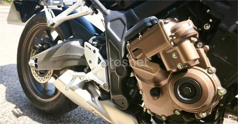 Honda CBR 650 R – Vista 6