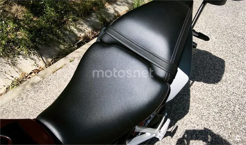 Honda CBR 650 R – Vista 9