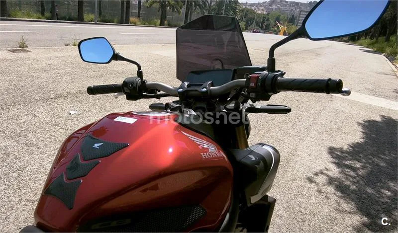 Honda CBR 650 R – Vista 10