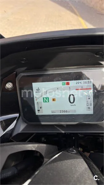 Honda Forza 750 – Vista 8