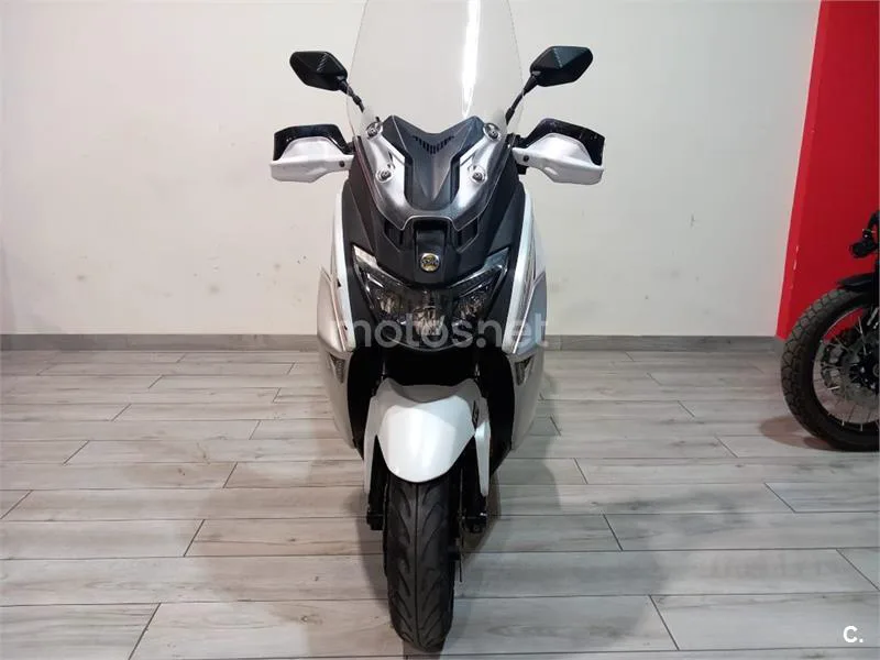 SYM Maxsym 400 – Vista 3