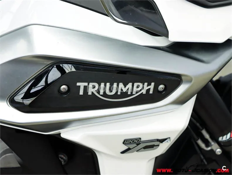 Triumph Tiger 1200 – Vista 8