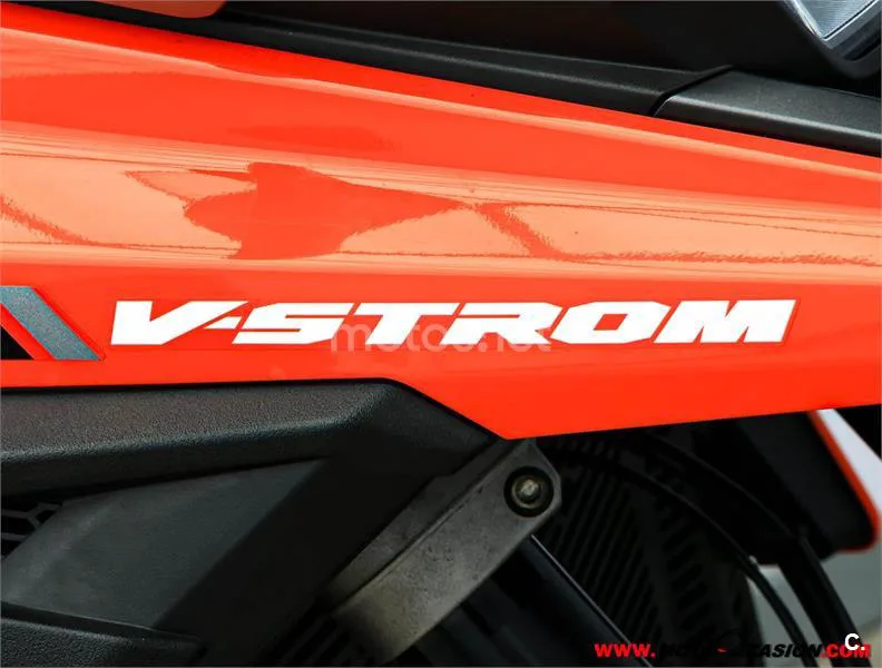 Suzuki V-Strom 1050 – Vista 9