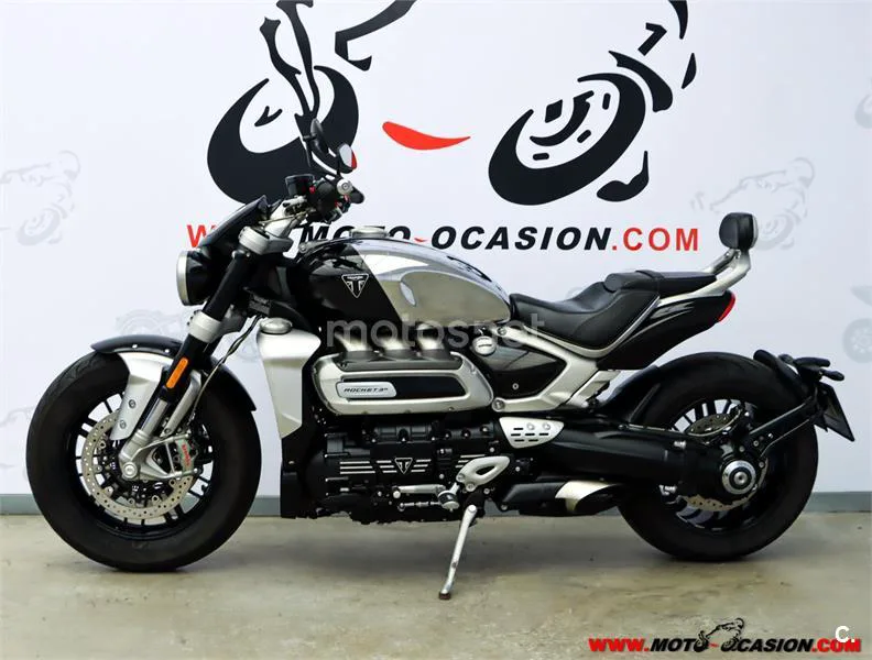 Triumph Rocket 3 – Vista 7