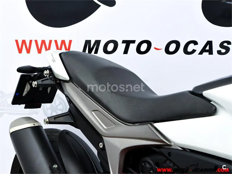 Ducati Hypermotard 939 – Vista 11
