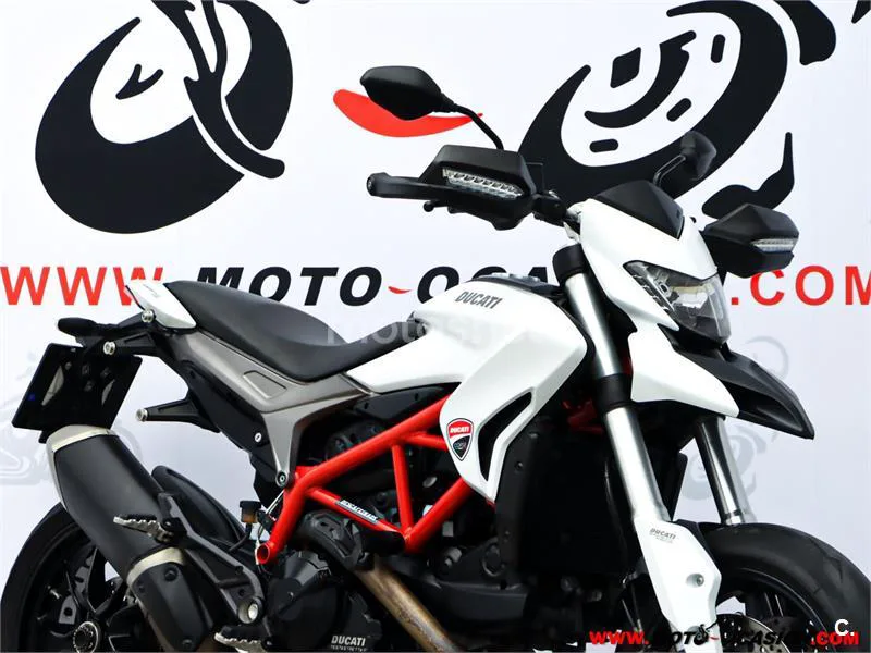 Ducati Hypermotard 939 – Vista 4