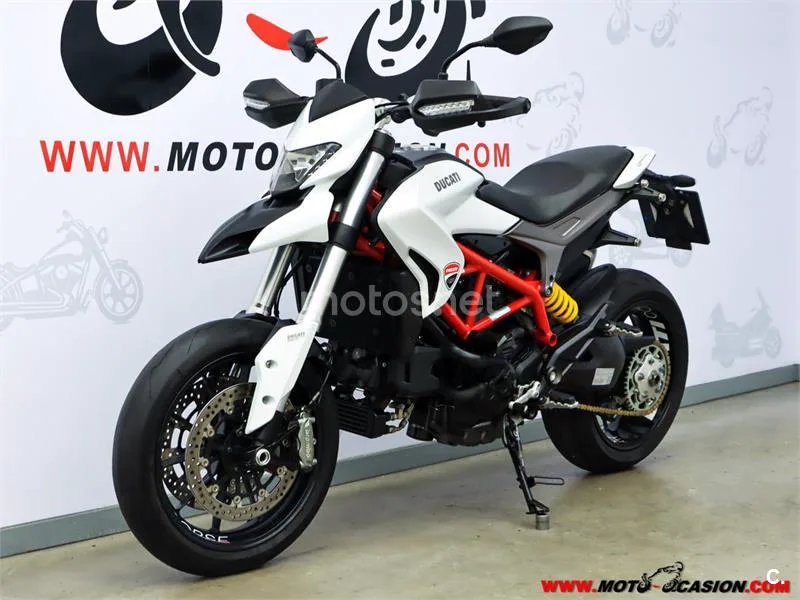 Ducati Hypermotard 939 – Vista 8