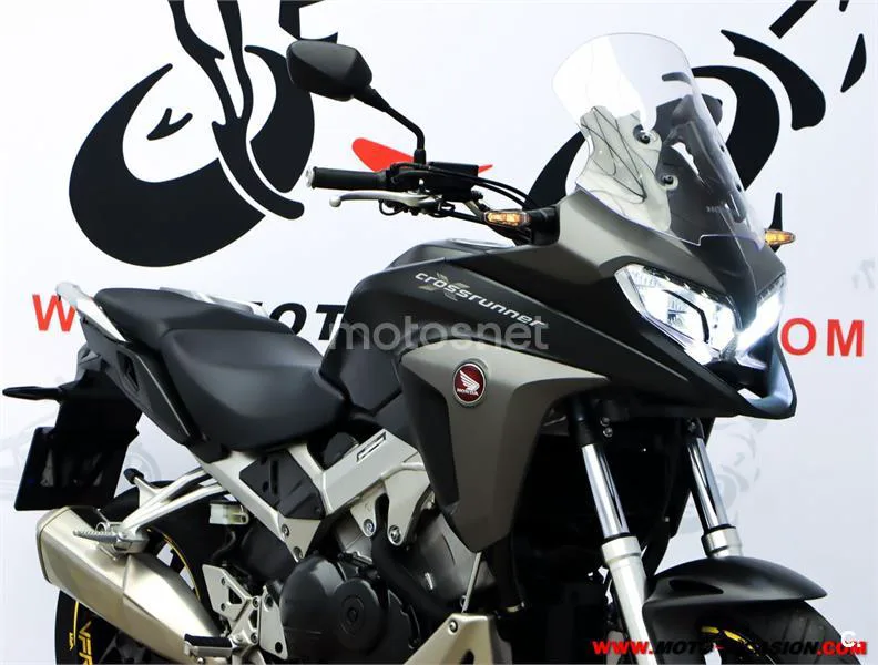 Honda VFR 800 X Crossrunner – Vista 4