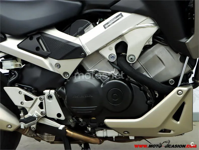 Honda VFR 800 X Crossrunner – Vista 5