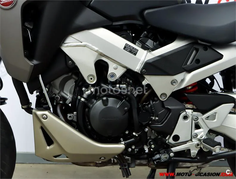 Honda VFR 800 X Crossrunner – Vista 10