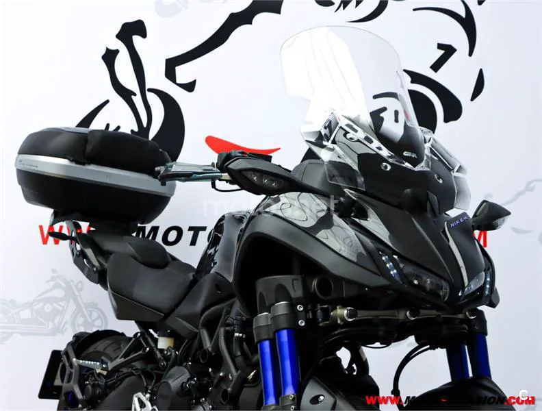 Yamaha Niken – Vista 4