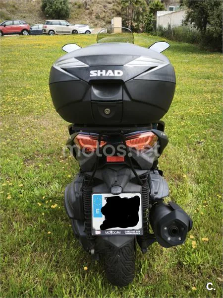 Yamaha XMAX 400 – Vista 5