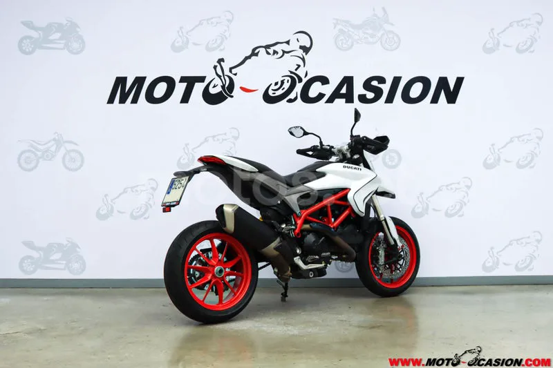 Ducati Hypermotard 939 – Vista 3