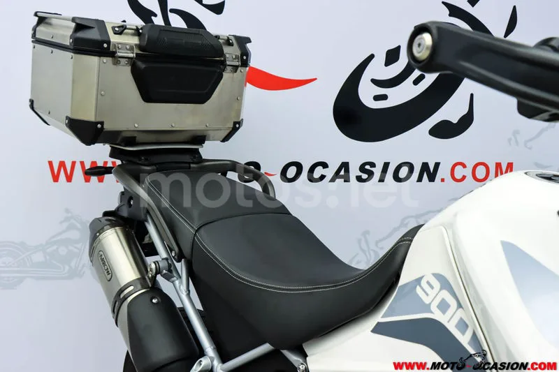 Triumph Tiger 900 – Vista 10