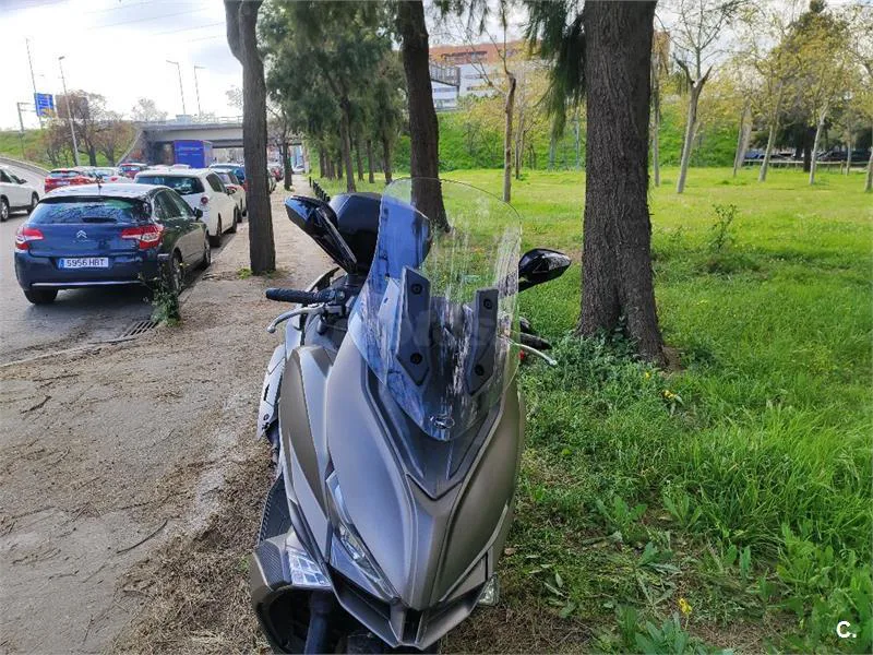 Kymco Xciting S 400 – Vista 3