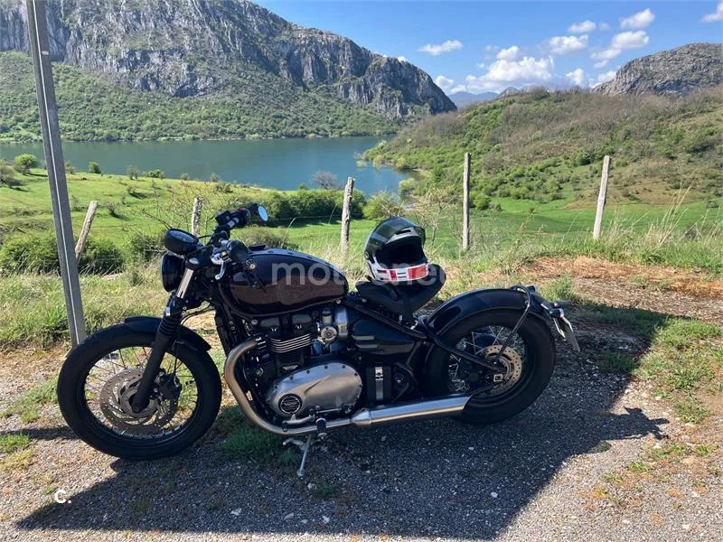 Triumph Bonneville Bobber – Vista 5