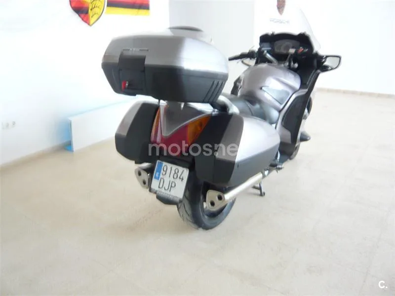 Honda Pan-European ST 1300 – Vista 3
