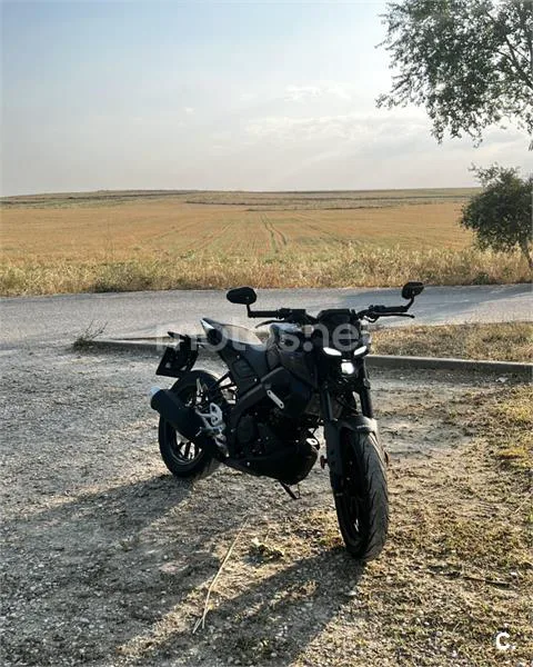 Yamaha MT-125 – Vista 3