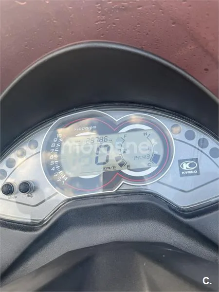 Kymco K-XCT 125i – Vista 7