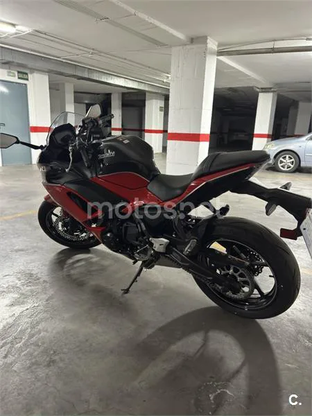 Kawasaki Ninja 650 – Vista 4