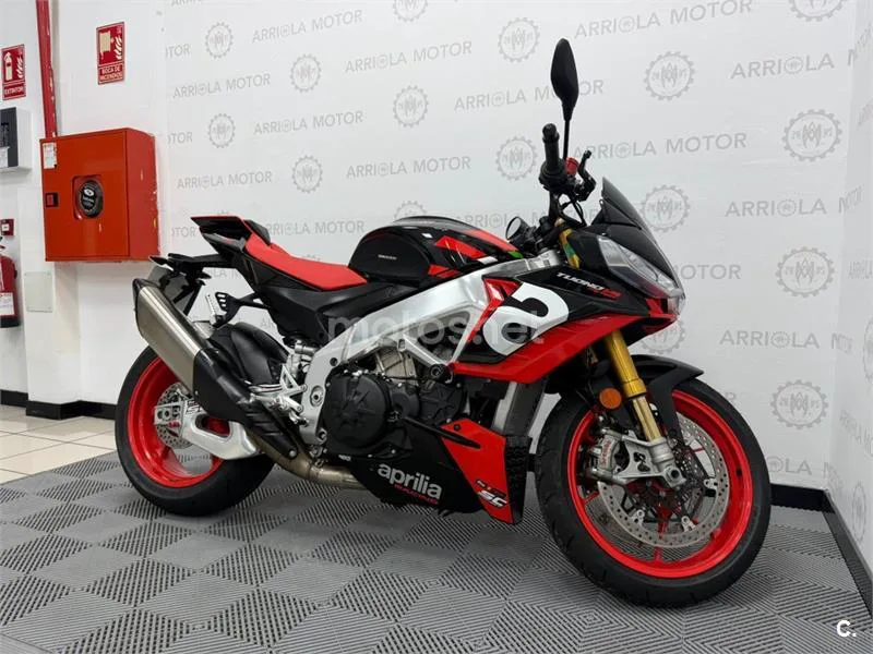 Aprilia Tuono V4 1100 Factory – Vista 4