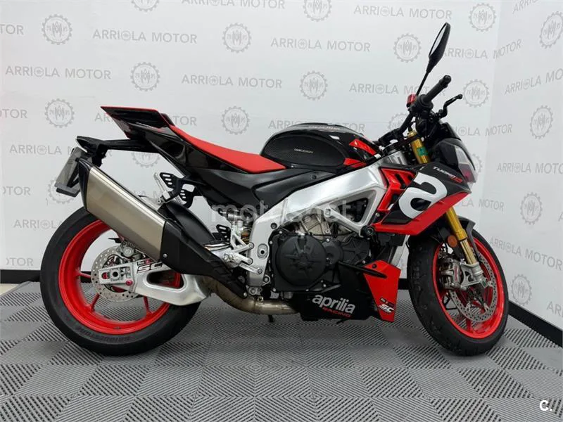 Aprilia Tuono V4 1100 Factory – Vista 5