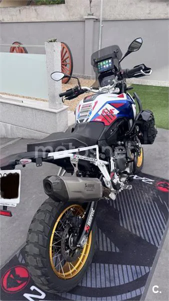 BMW F 900 GS – Vista 3