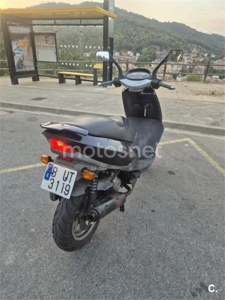 Aprilia Leonardo 125 - Vista 5