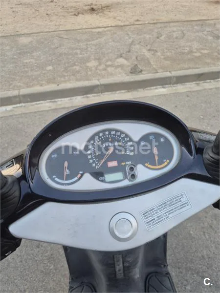 Aprilia Leonardo 125 - Vista 8