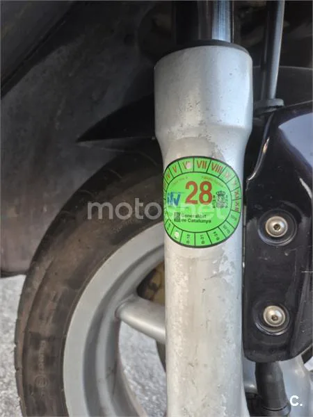 Aprilia Leonardo 125 - Vista 10