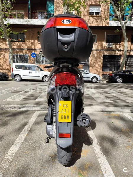 Kymco Agility City 50 – Vista 2