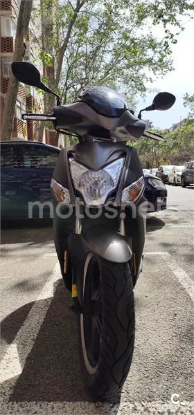 Kymco Agility City 50 – Vista 3