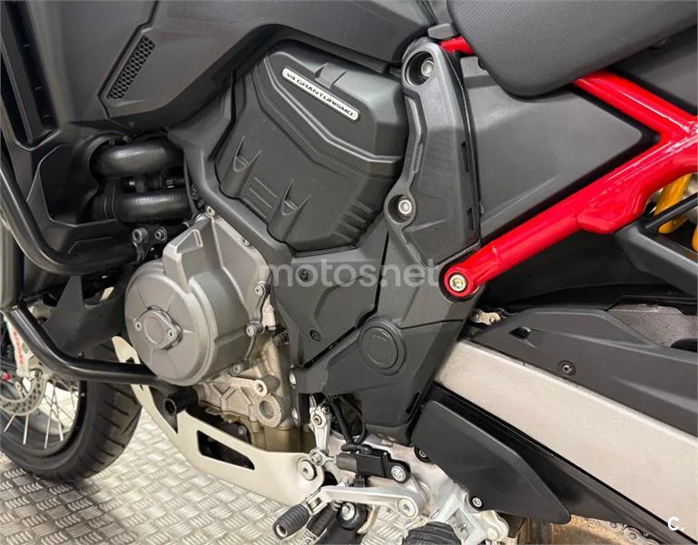 Ducati Multistrada V4 – Vista 24