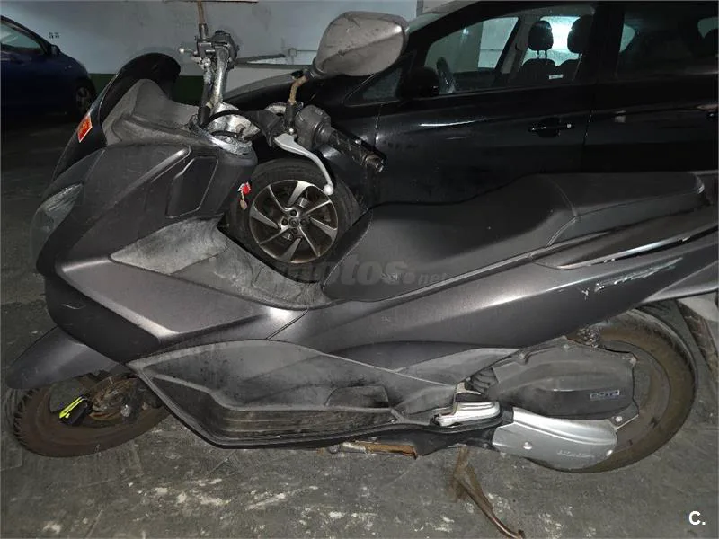 Honda PCX 125 – Vista 2