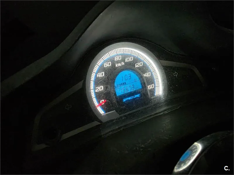 Honda PCX 125 – Vista 6