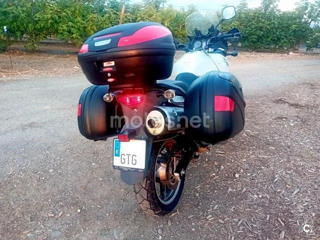 Suzuki V-Strom 650 – Vista 4
