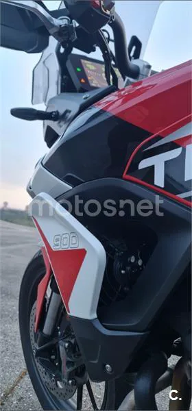 Triumph Tiger 900 – Vista 11