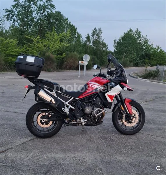 Triumph Tiger 900 – Vista 12