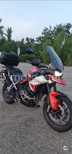 Triumph Tiger 900 – Vista 4