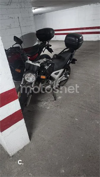 Honda CBF 250 – Vista 7