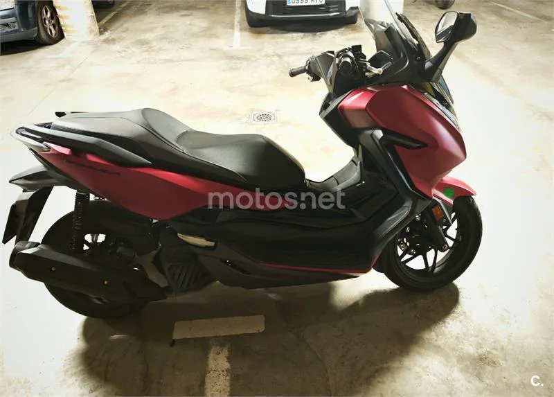 Honda Forza 125 – Vista 4