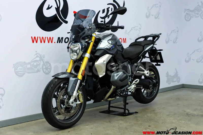 BMW R 1250 R – Vista 8
