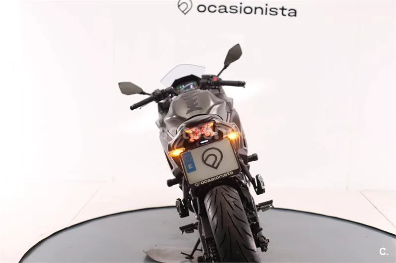 Kawasaki Ninja 650 – Vista 9