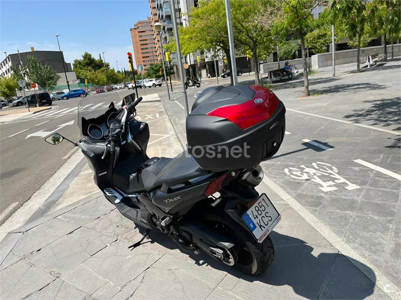 Yamaha TMAX 530 – Vista 3