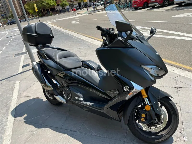 Yamaha TMAX 530 – Vista 4