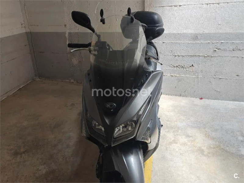 Kymco Grand Dink 300 1950 € 2018 Barcelona - 1