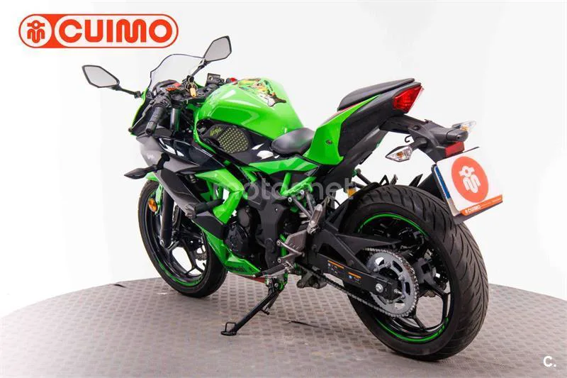 Kawasaki Ninja 125 – Vista 6